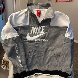 Nike Sportswear sweatshirt and sweatpants ladies medium athletic matching set